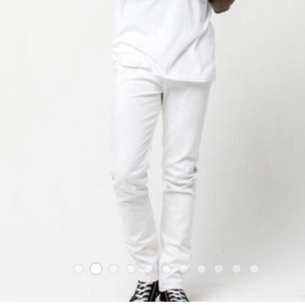 London Skinny White Jeans Destructed